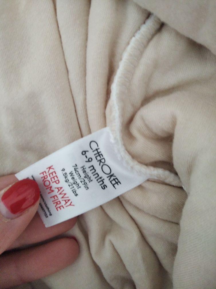 Piękny kombinezonik  74 unisex cieplutki polarowy na podszewce