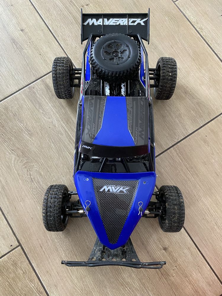 Auto na pilota (RC) Maverick