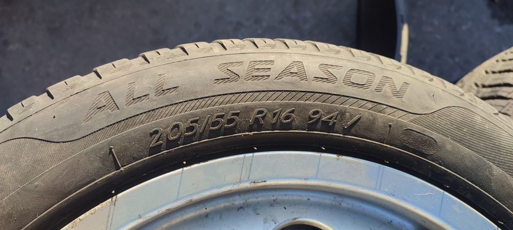 Гума 205 55 R16 всесезонна 2021 року стан нової гума резина р16 r16