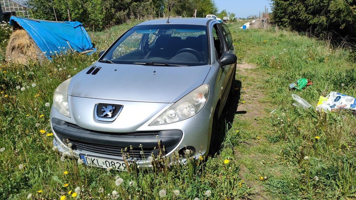 Peugeot 206 plus 2012