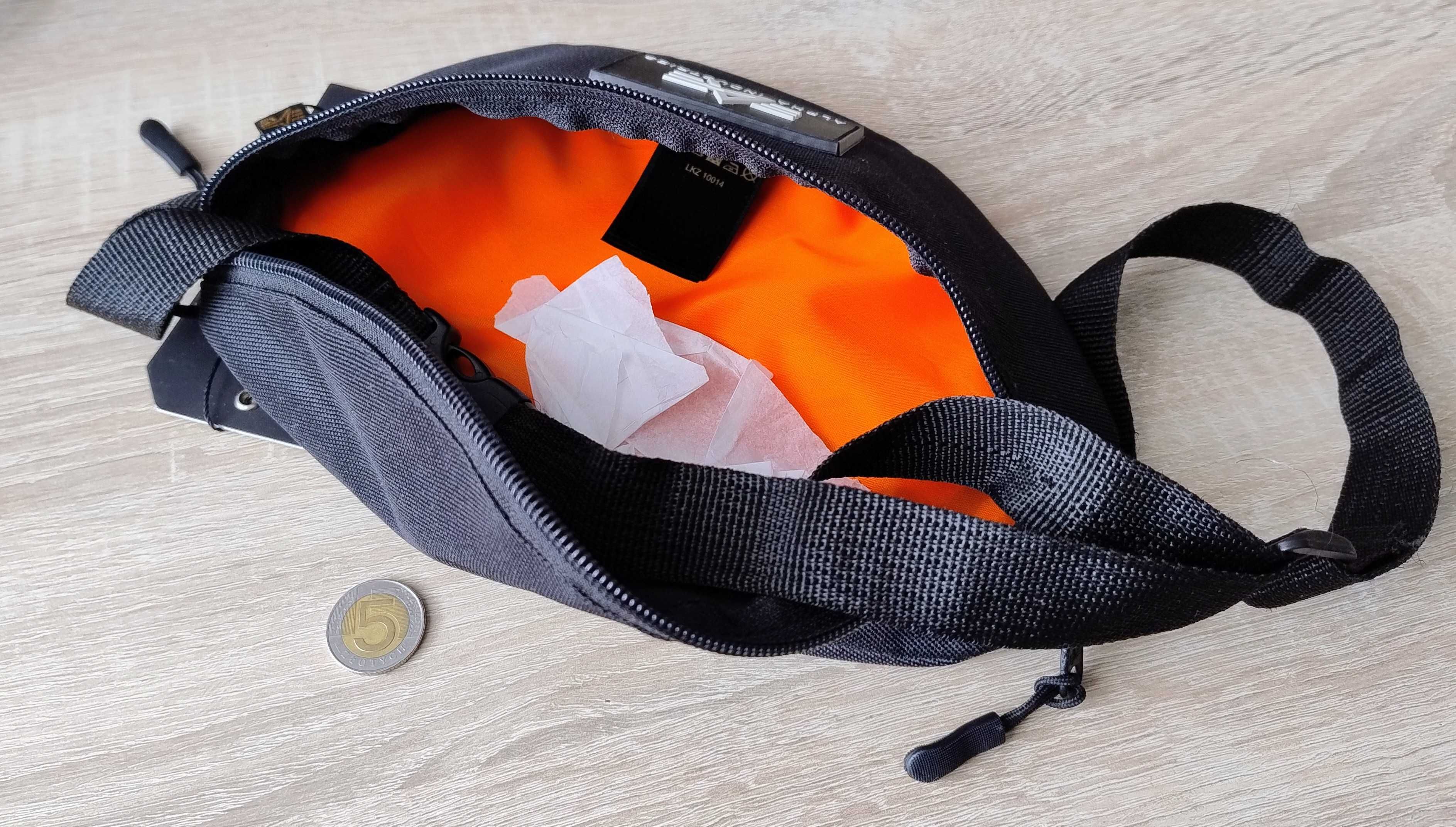 Saszetka Nerka Alpha Industries Rubber Print Waistbag 198912