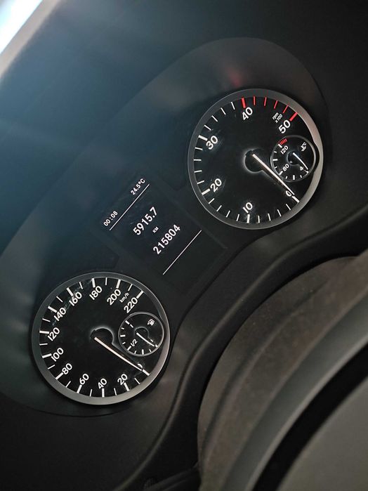 Mercedes Vito 114