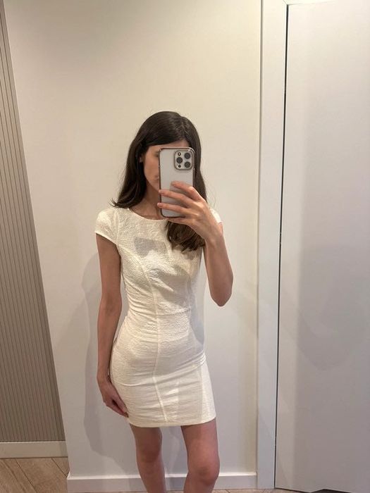 Bershka elegancka sukienka mini koronka S 36 nowa z metką