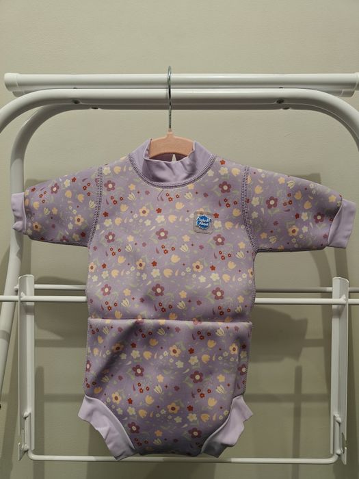 Pianka neoprenowa Splash About + strój kąpielowy 3-8msc.