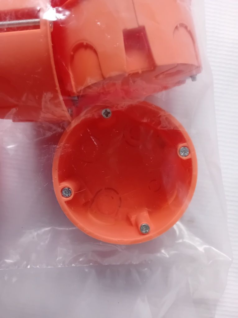Puszka instalacyjna podtynkowa 10 szt