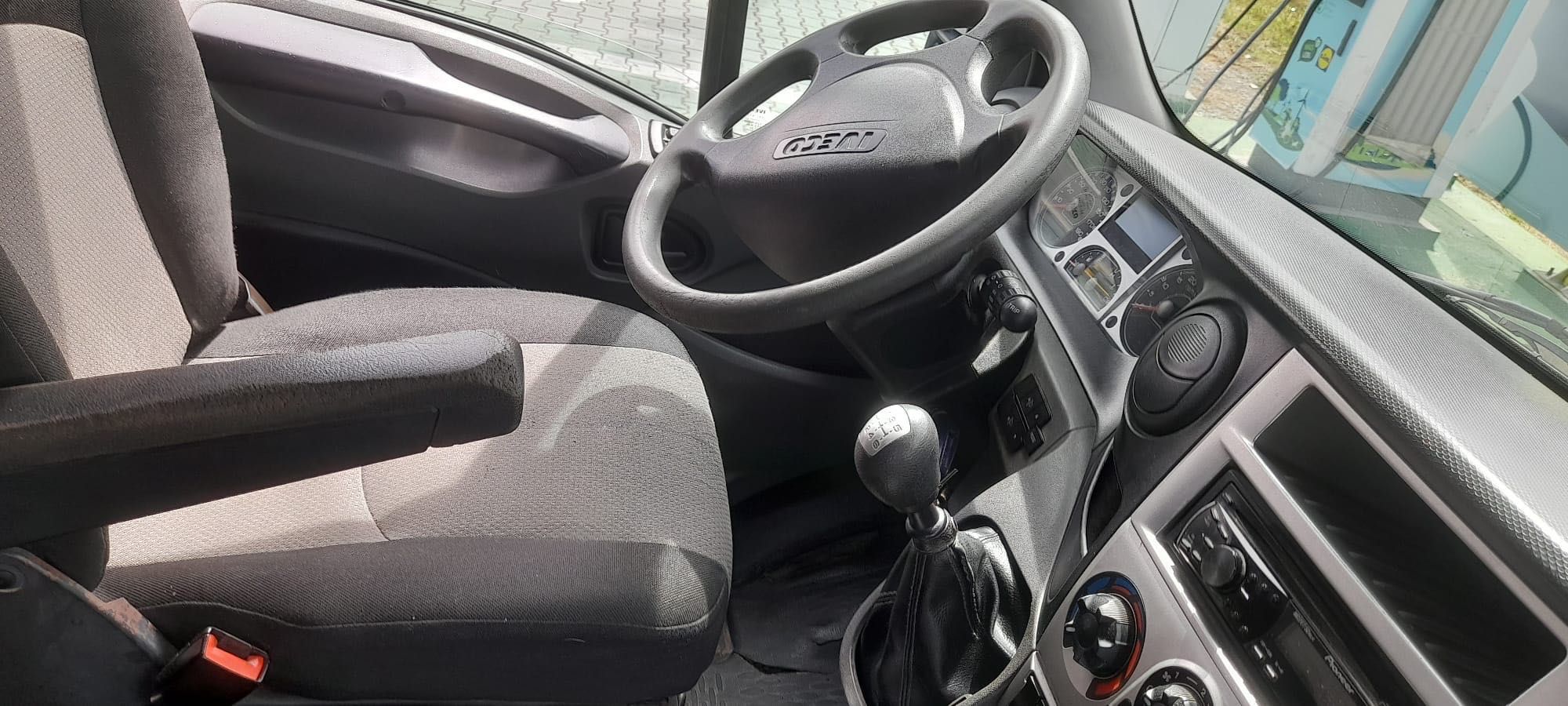 Carrinha Iveco Daily em muito bom estado