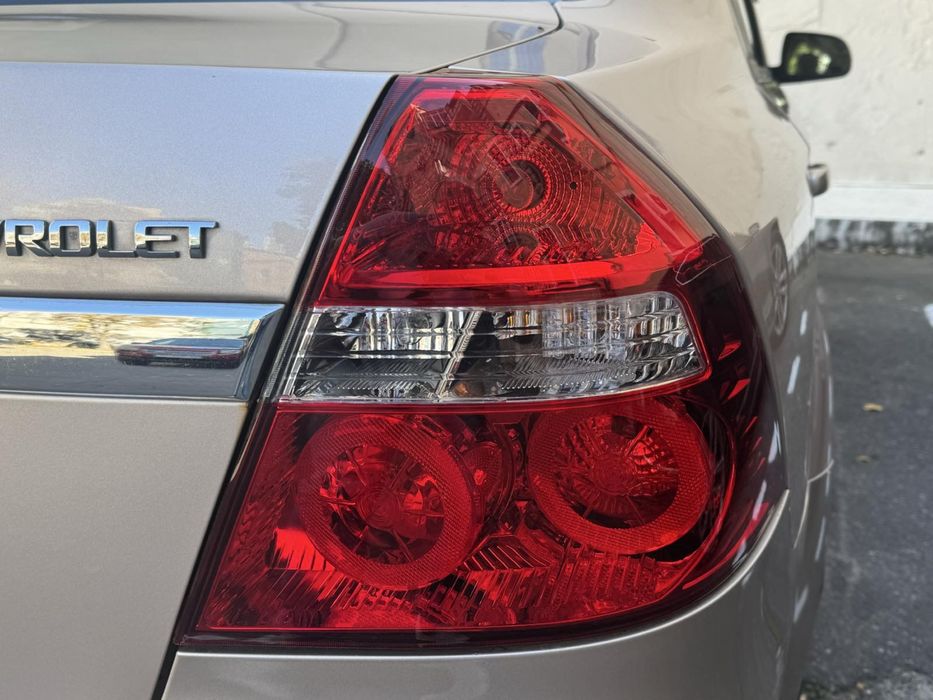 Шевроле авео 2008 год. Газ