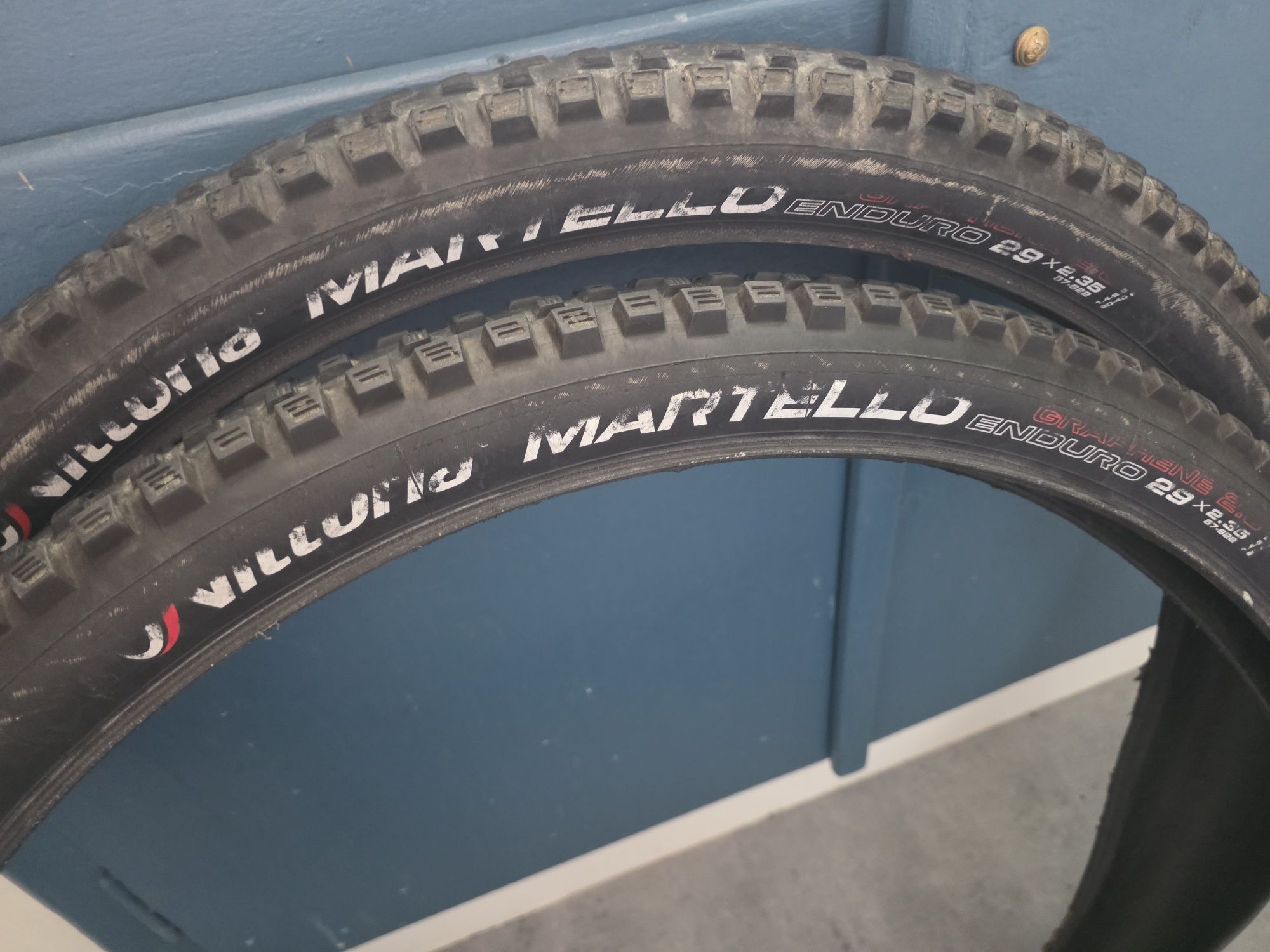 Komplet opon zwijanych 29x2.35 vittoria martello enduro opony 29