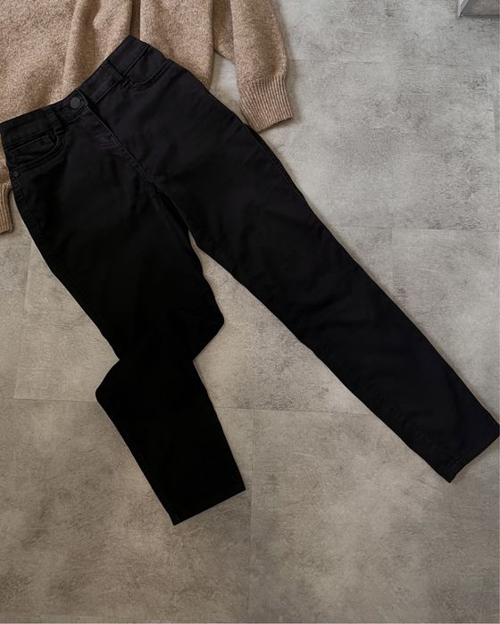 Брюки сигареты черные/беж/ бананы