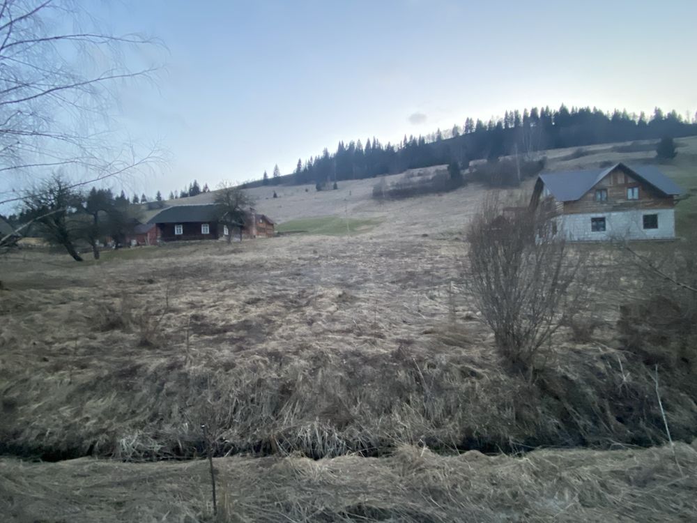 Продам земельну ділянку з будинком
