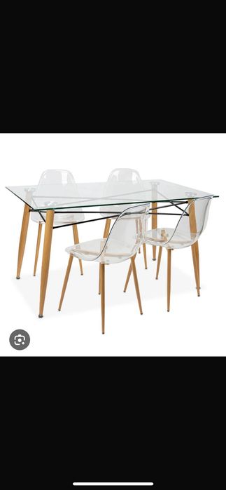 Mesa com cadeiras nova