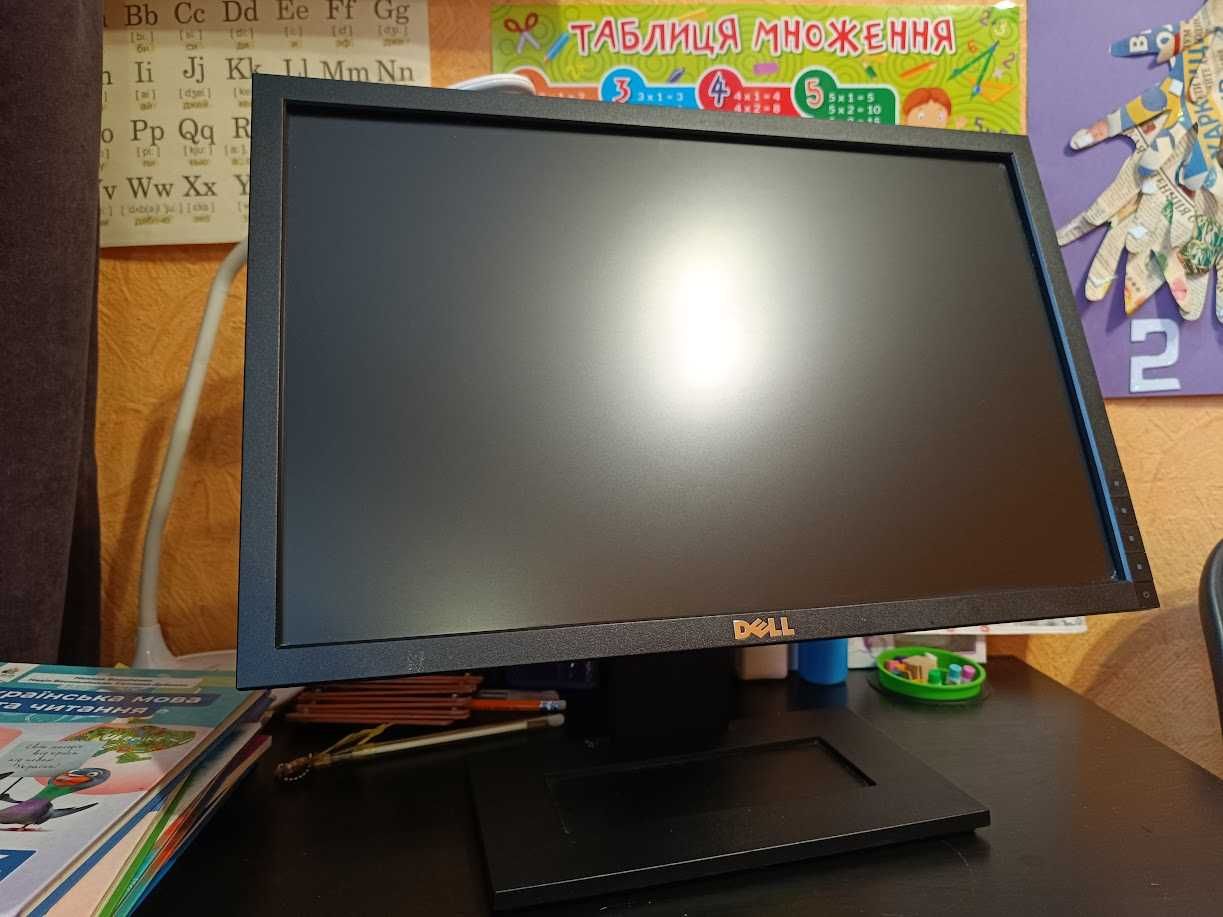 Монитор 19" WLED TN, Dell E1910C, 1440x900 (16:10), 5мс, VGA, DVI