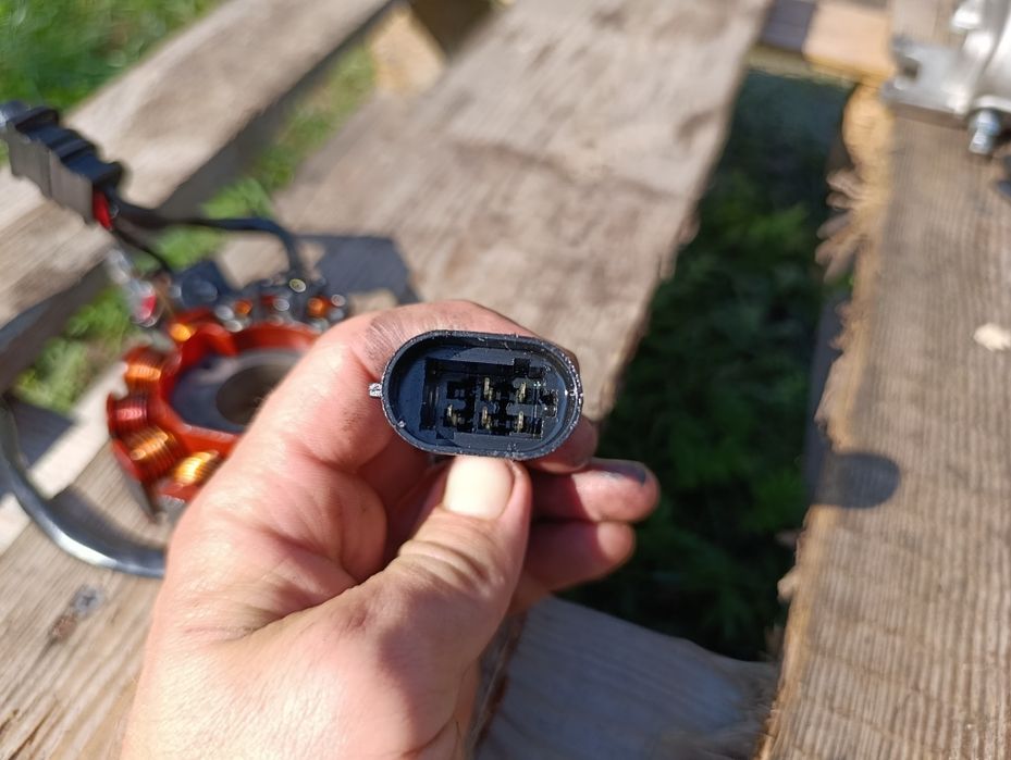 Stator Aprilia SX 125 18 – 21 r iskrownik zapłon czujnik prądnica A4