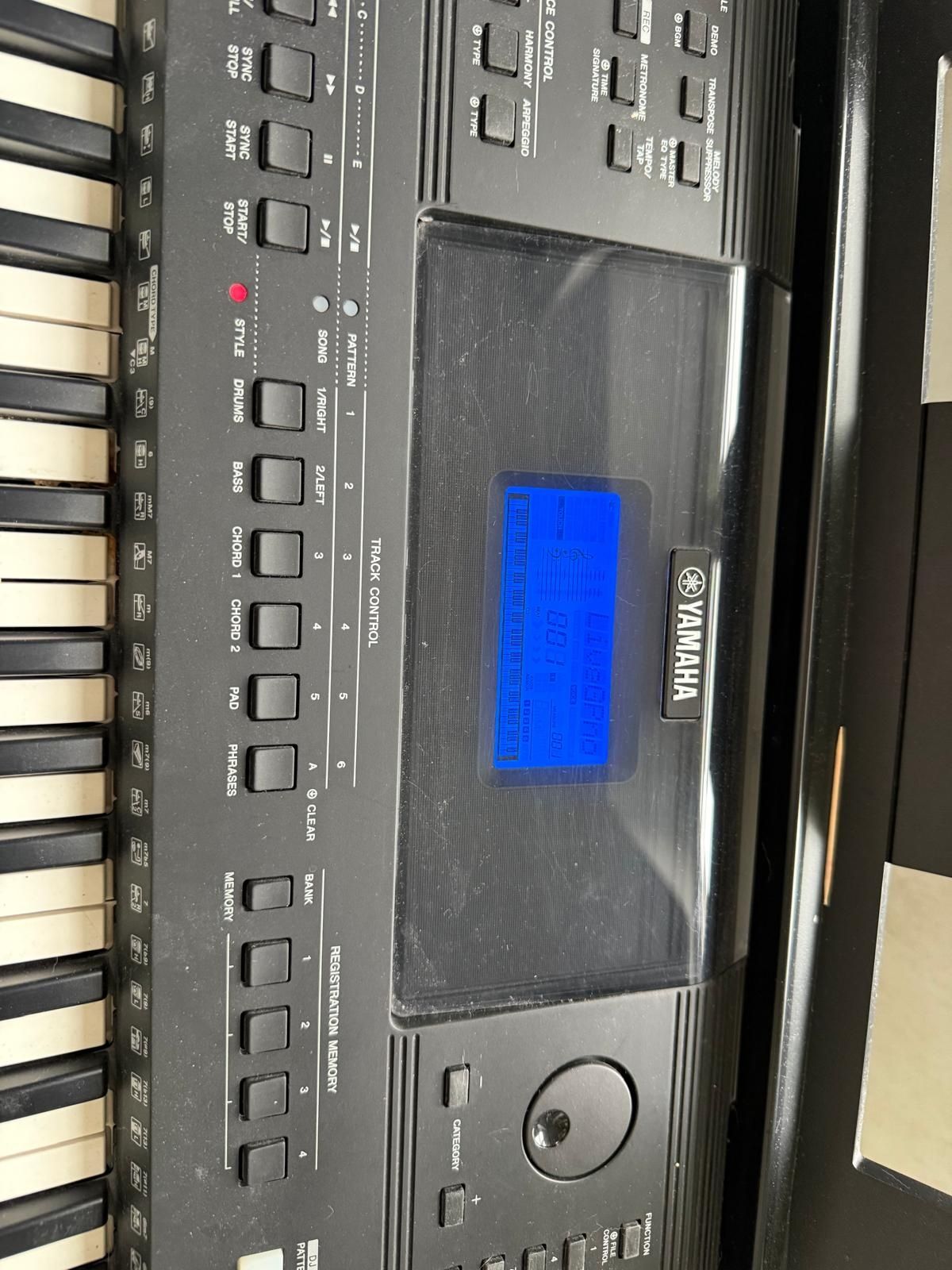 Idealna yamaha psr-ew400