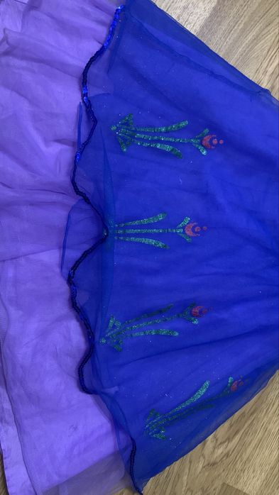 Плаття Анни ( Крижане серце) 5-6 р.