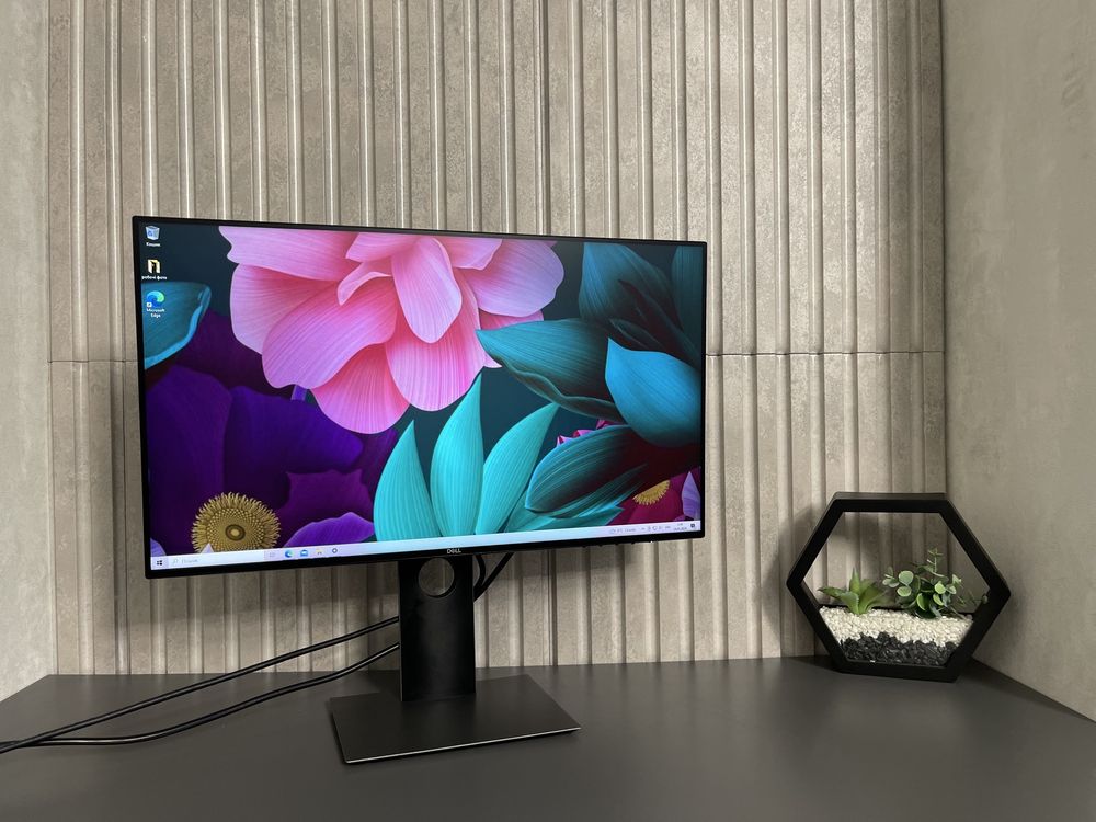 2K стильний Монитор DELL U2719D