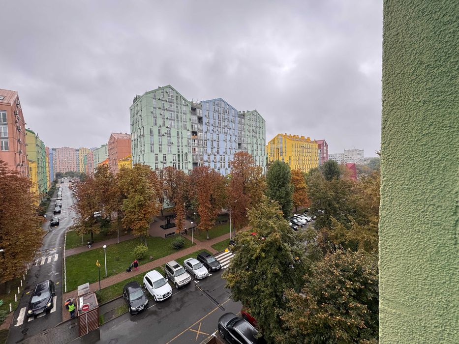 Продаж 1 кімнатної  кварт Комфорт Таун, Регенераторна,4 корп 1 Дарниця