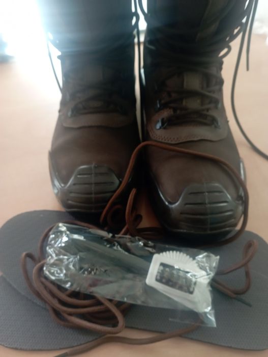 Черевики чоловічі берци