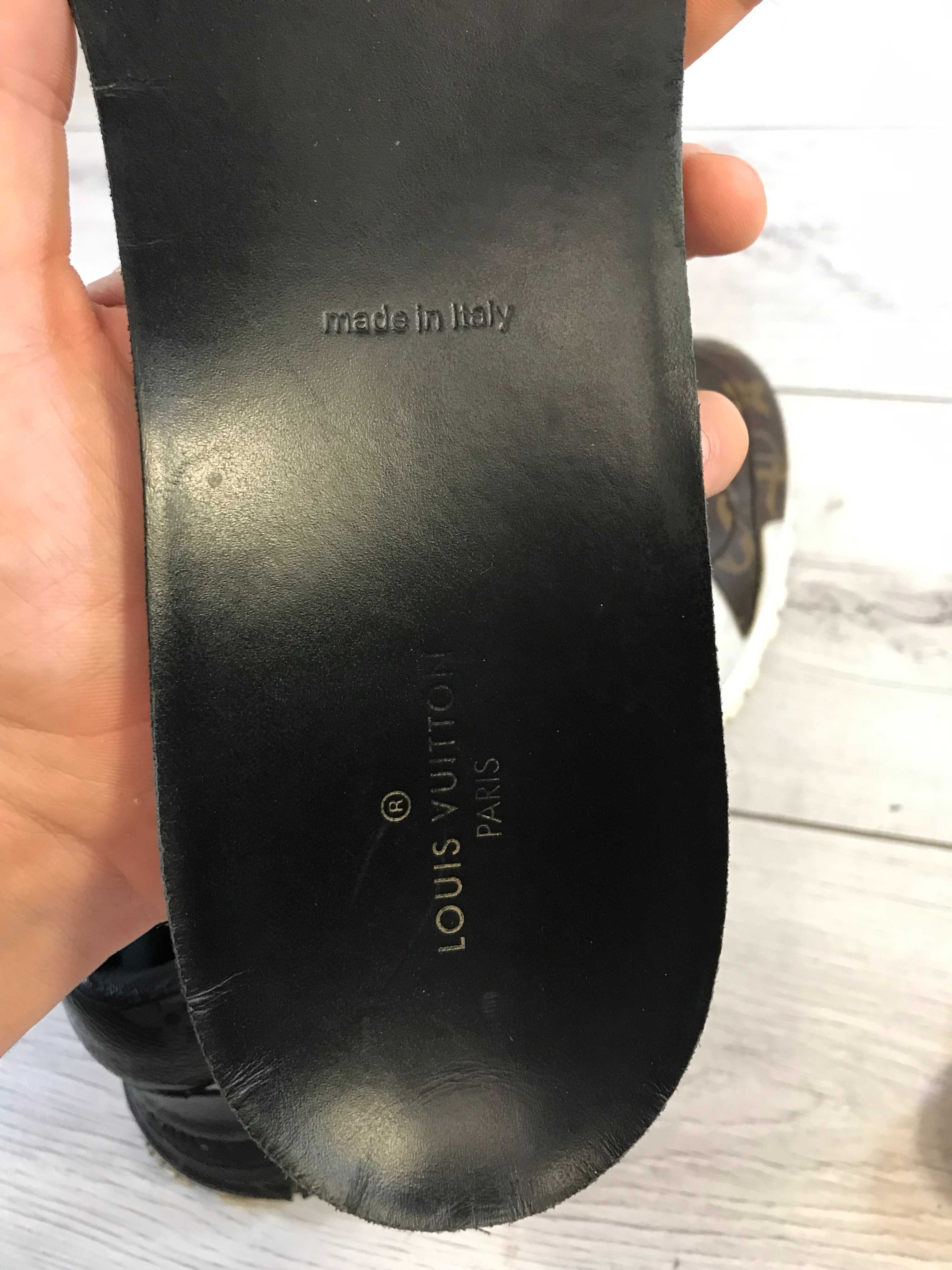 Buty Louis Vuitton Run Away Triple Monogram rozm. 45