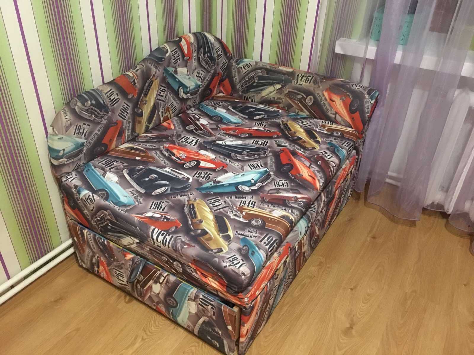 Продам диван-малютка