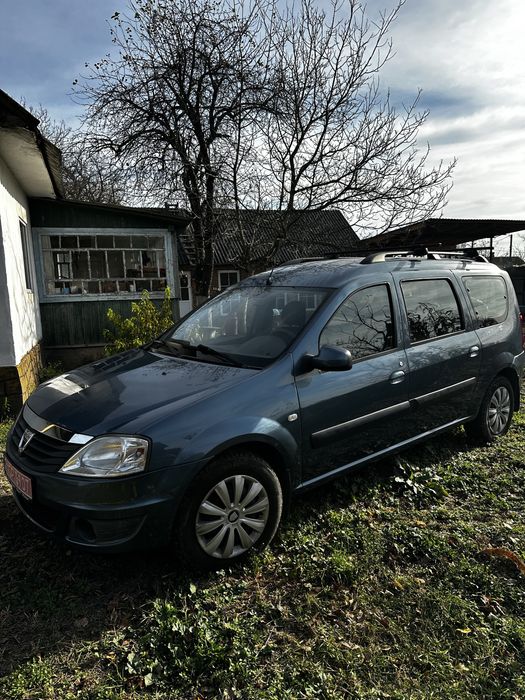 Продам Dacia Logan 2011