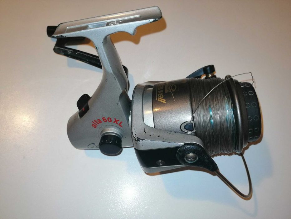 material de pesca novo e usado