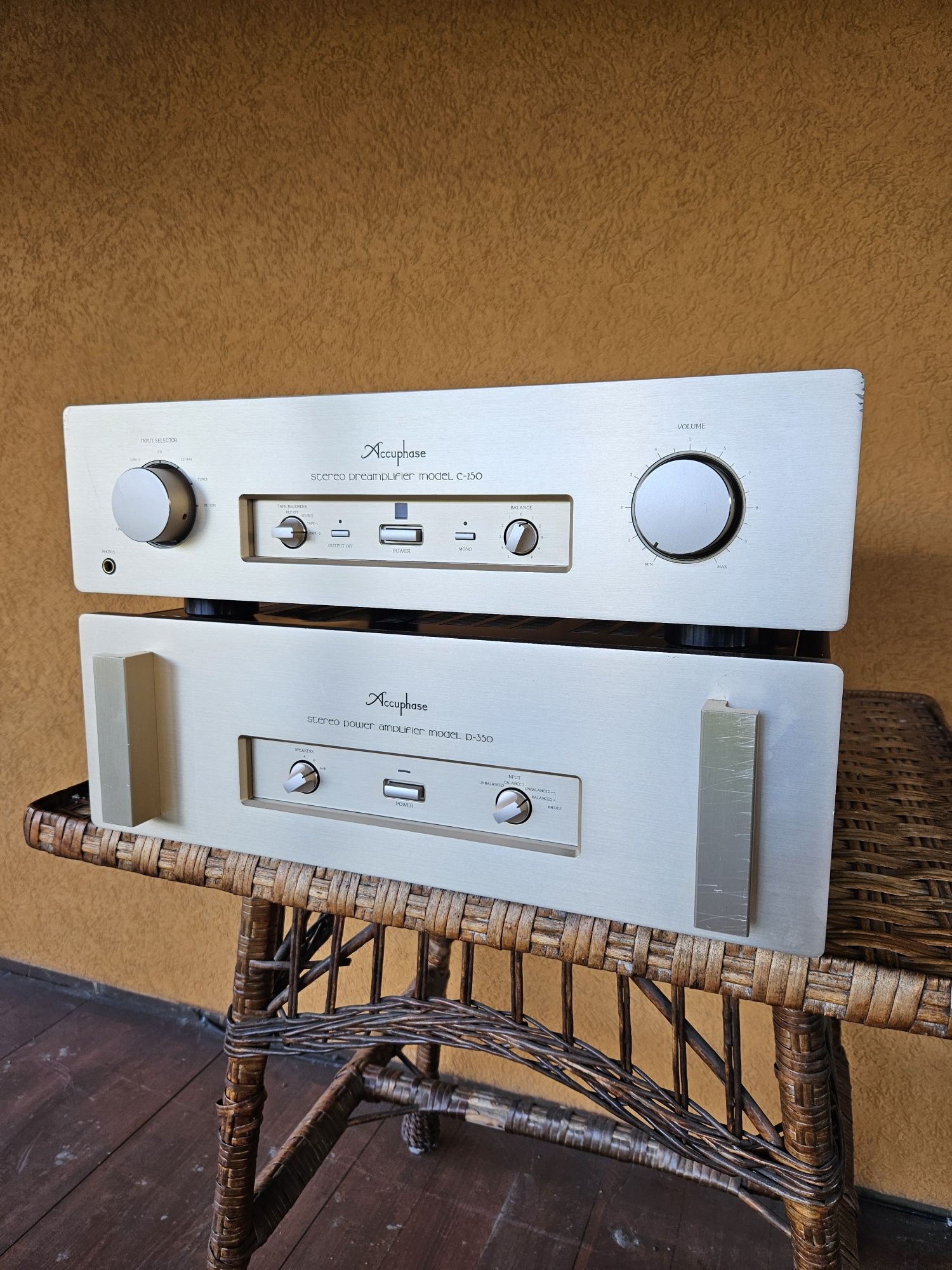 Accuphase P350/C250 підсилювачі