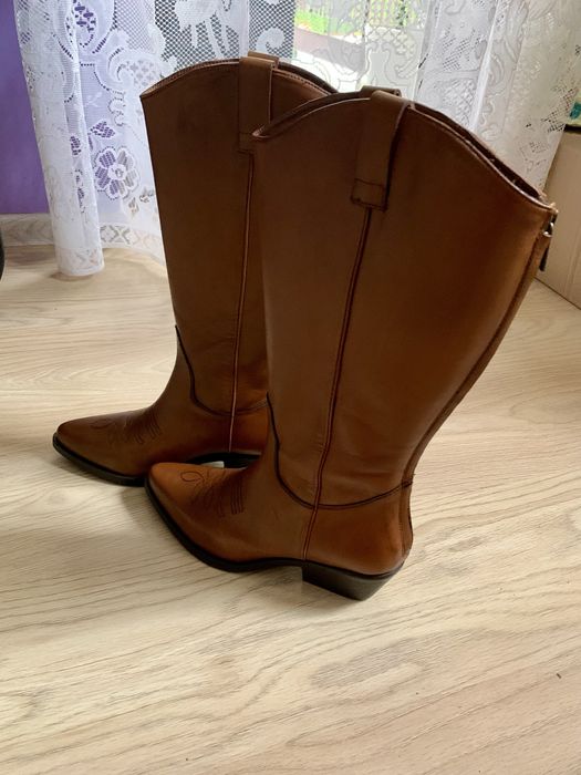 Sprzedam buty kowbojki rozmiar38 SAWAY skórzane