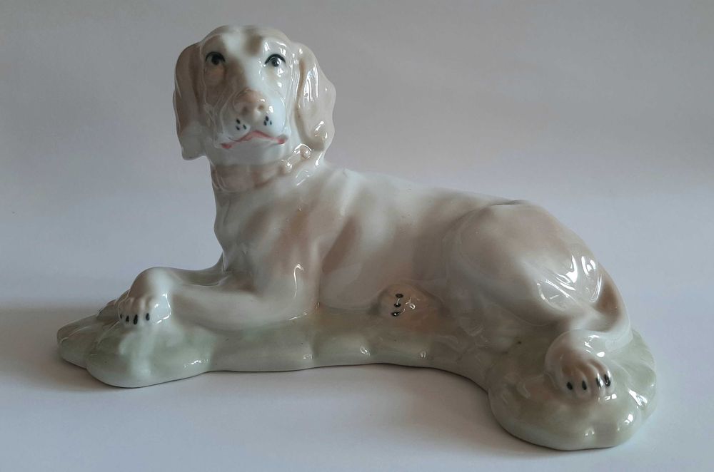 figurka pies porcelana Sanbo