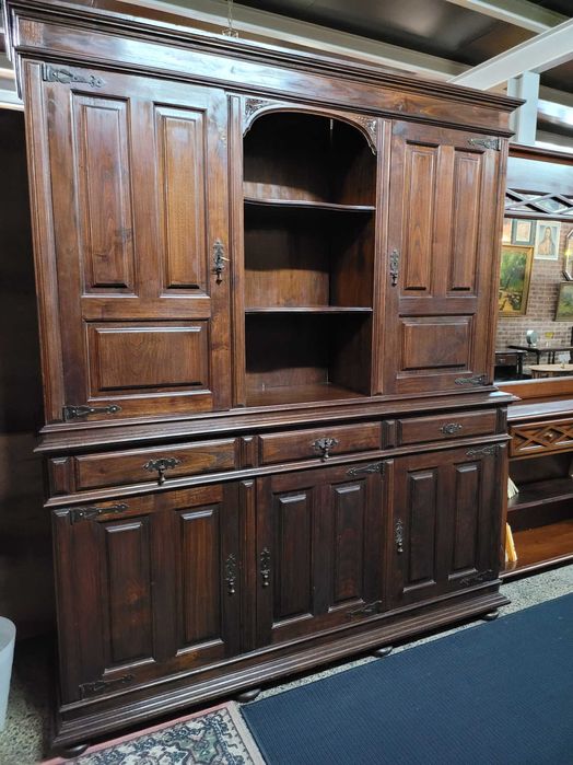 Móvel antigo em madeira maciça - óptimo estado