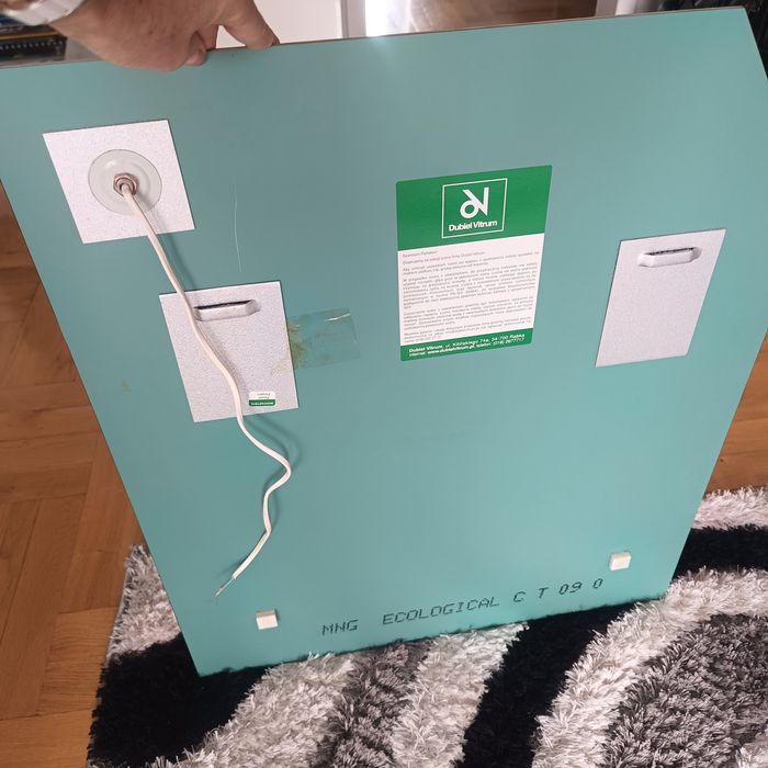 Lustro łazienkowe z oświetleniem