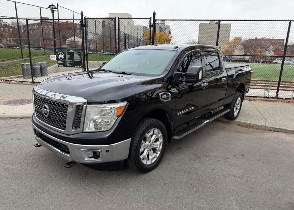 Nissan titan 5,6 v8 nie Dodge ram