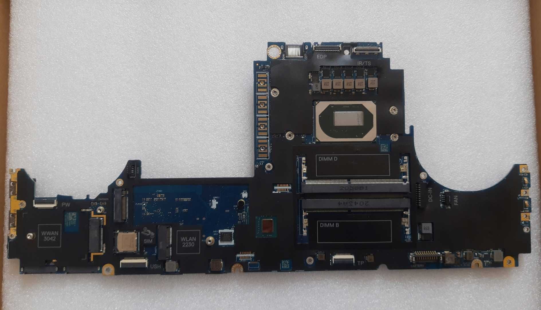 Dell Precision 7550 płyta główna LA-J171P i7-10850H