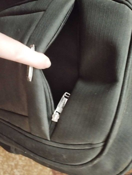 Рюкзак с відділом для зарядки