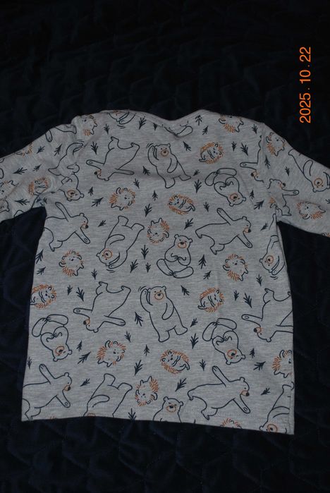 Szara bluza z długim rękawem, miła r.110/116