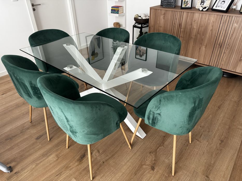 Mesa Vidro e 6 cadeiras
