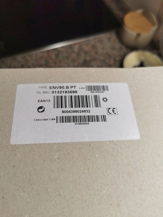 Máquina de café Nespresso vertuo