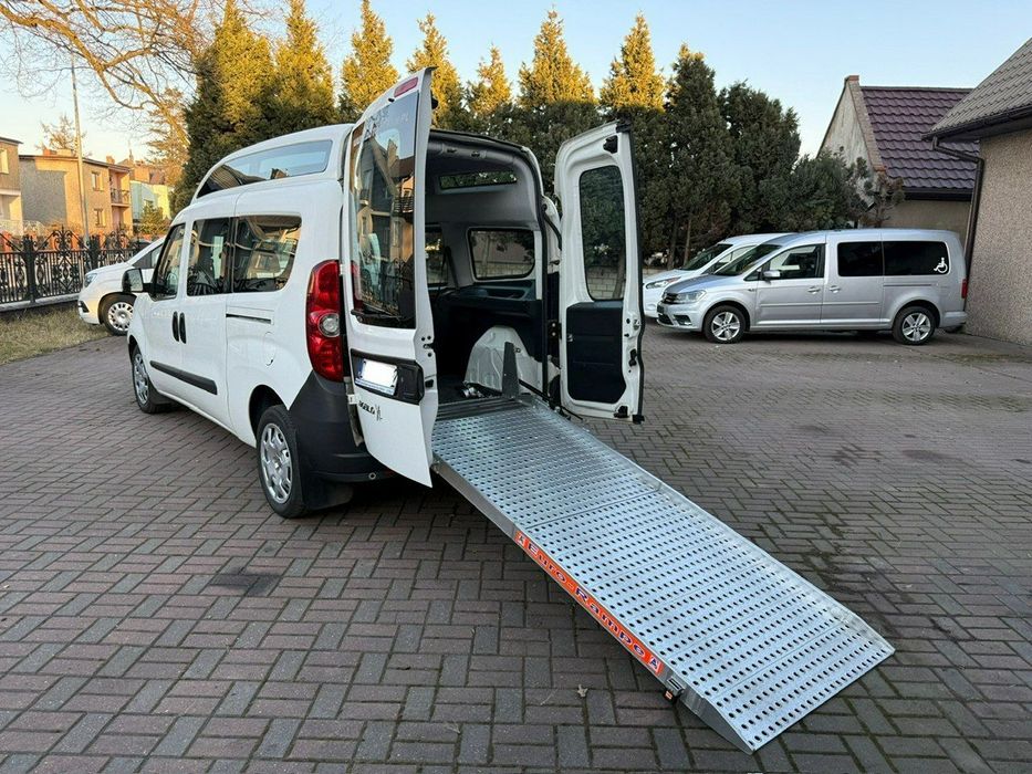 Fiat Doblo Doblo 1.6-120KM dla Niepełnosprawnych RAMPA Inwalida Model 2020