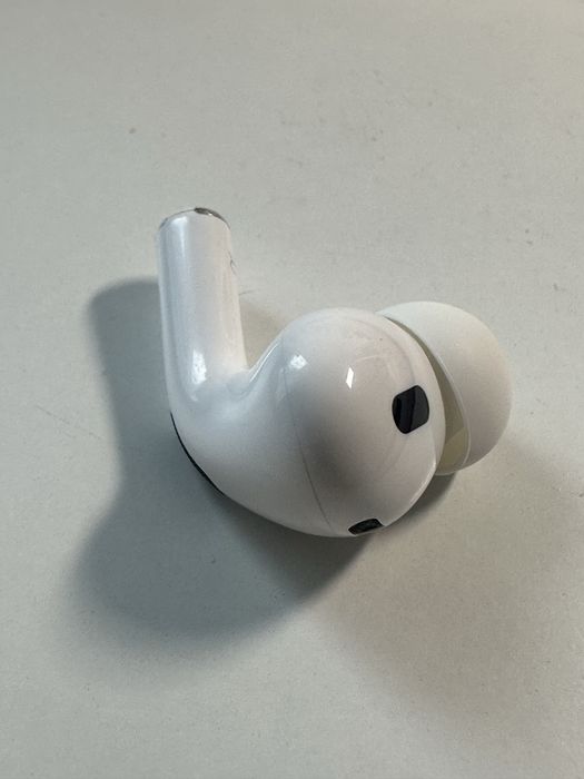 Правий навушник Airpods Pro 2 A2698 A2699 A2700