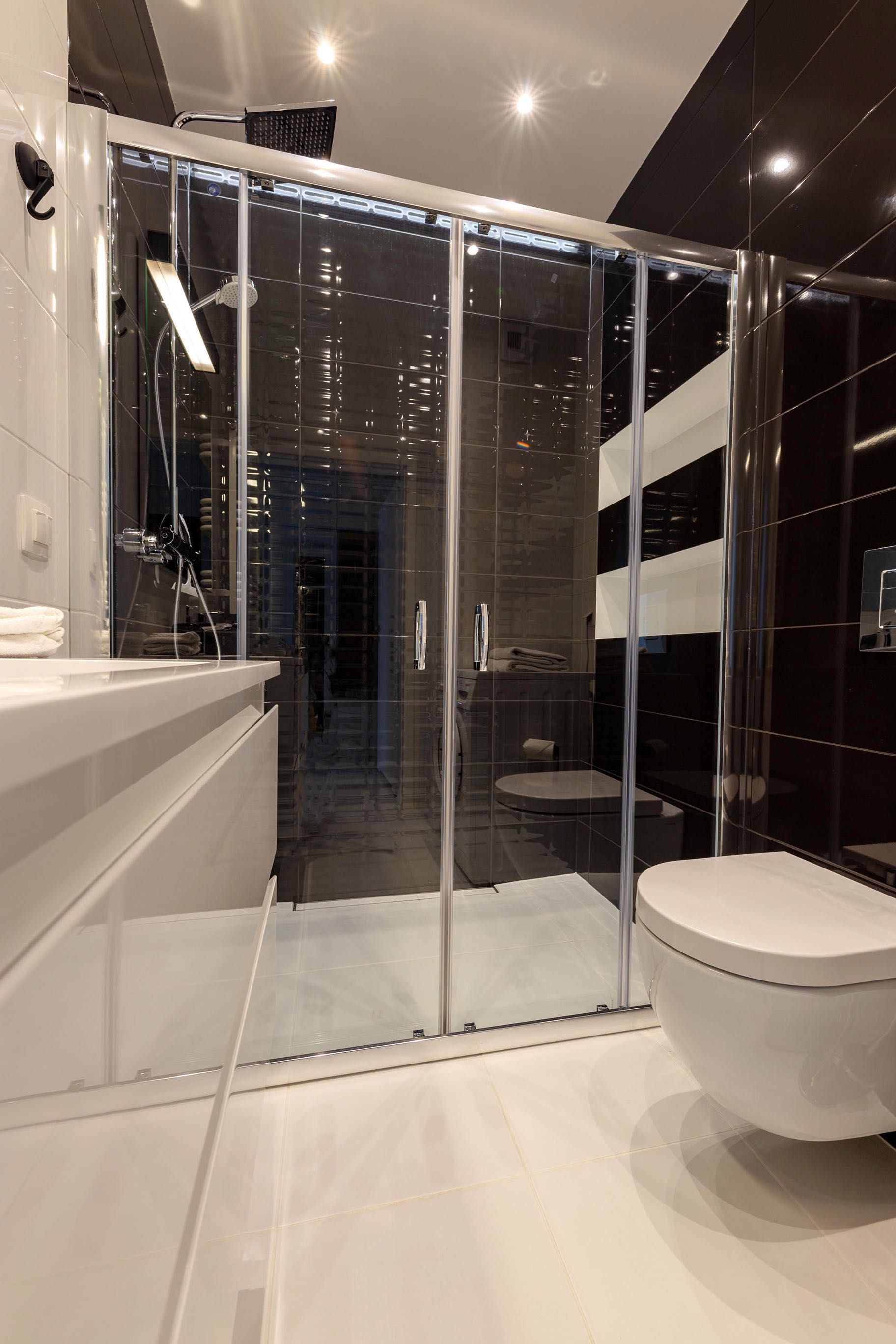 50m2 blisko plaży z garażem i komórką