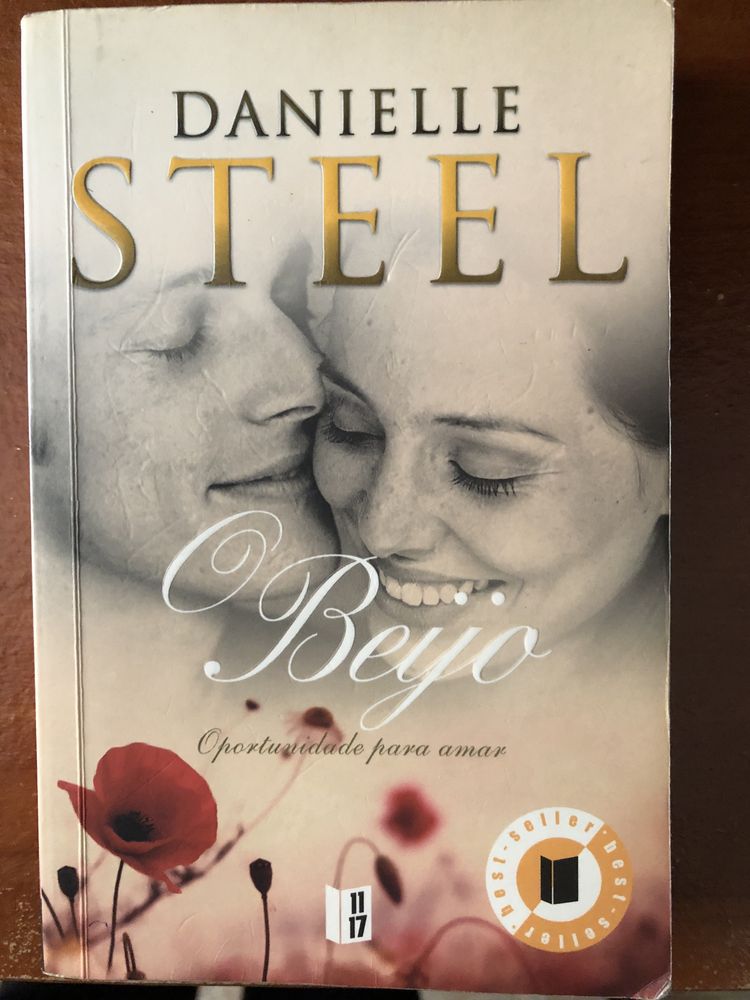 Livro “O beijo” de Danielle Steel