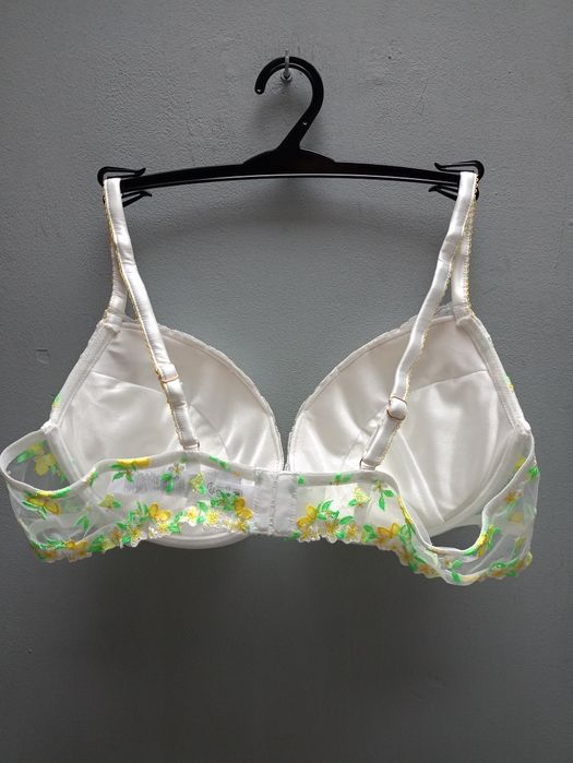 Cudny biustonosz Censored roz 85D  Nowy