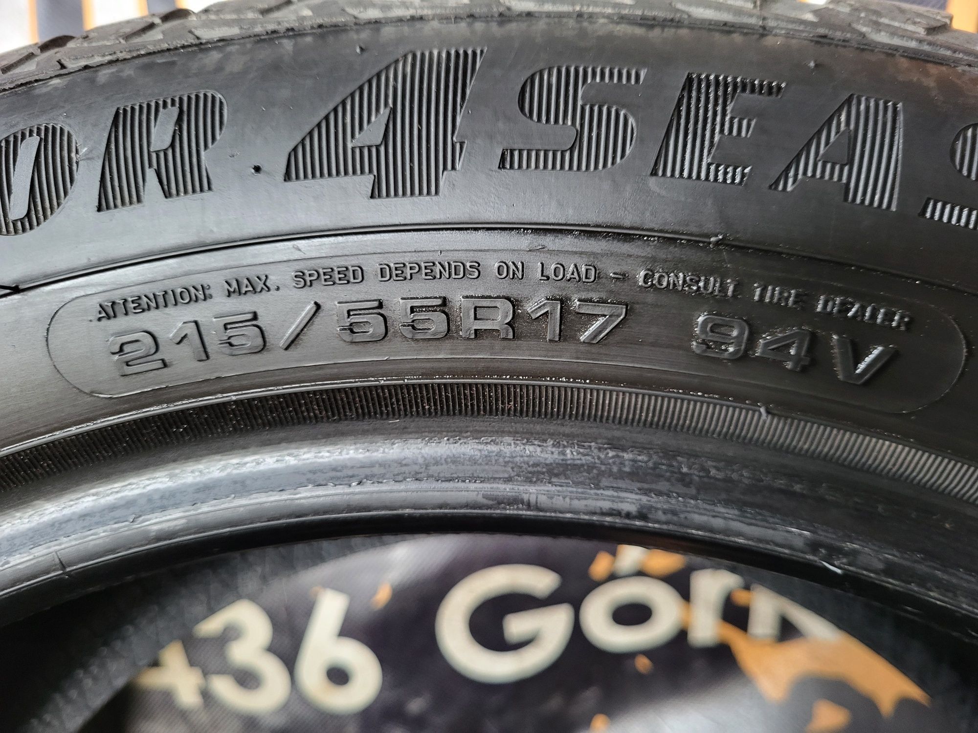 Opony wielosezonowe 215/55/17 Goodyear 20rok 6,8mm