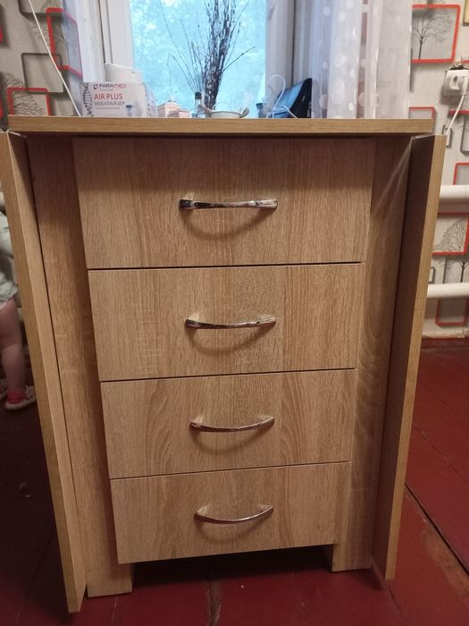 Стіл для писання