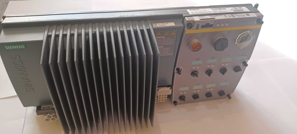Siemens SINAMICS G120D CU240D-2PN-F1P 6SL3544-OFB21-1FAO ew. z falown.