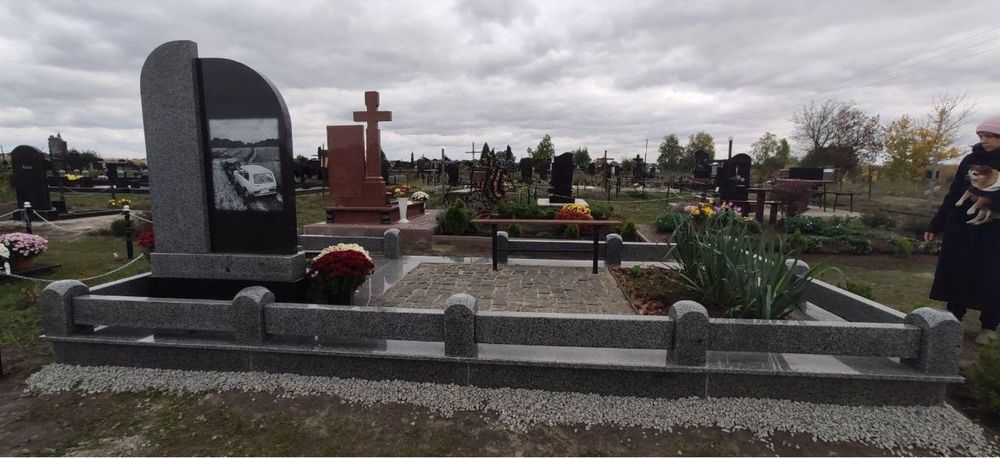 Гранітні вироби оптом