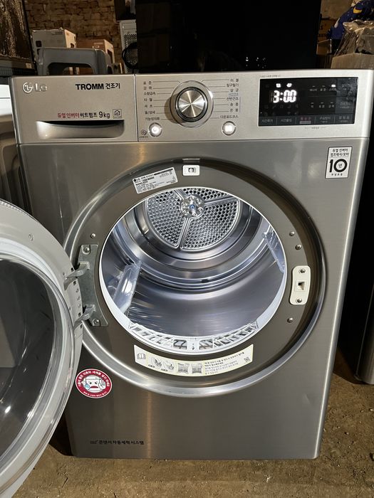 Сушка для одягу LG