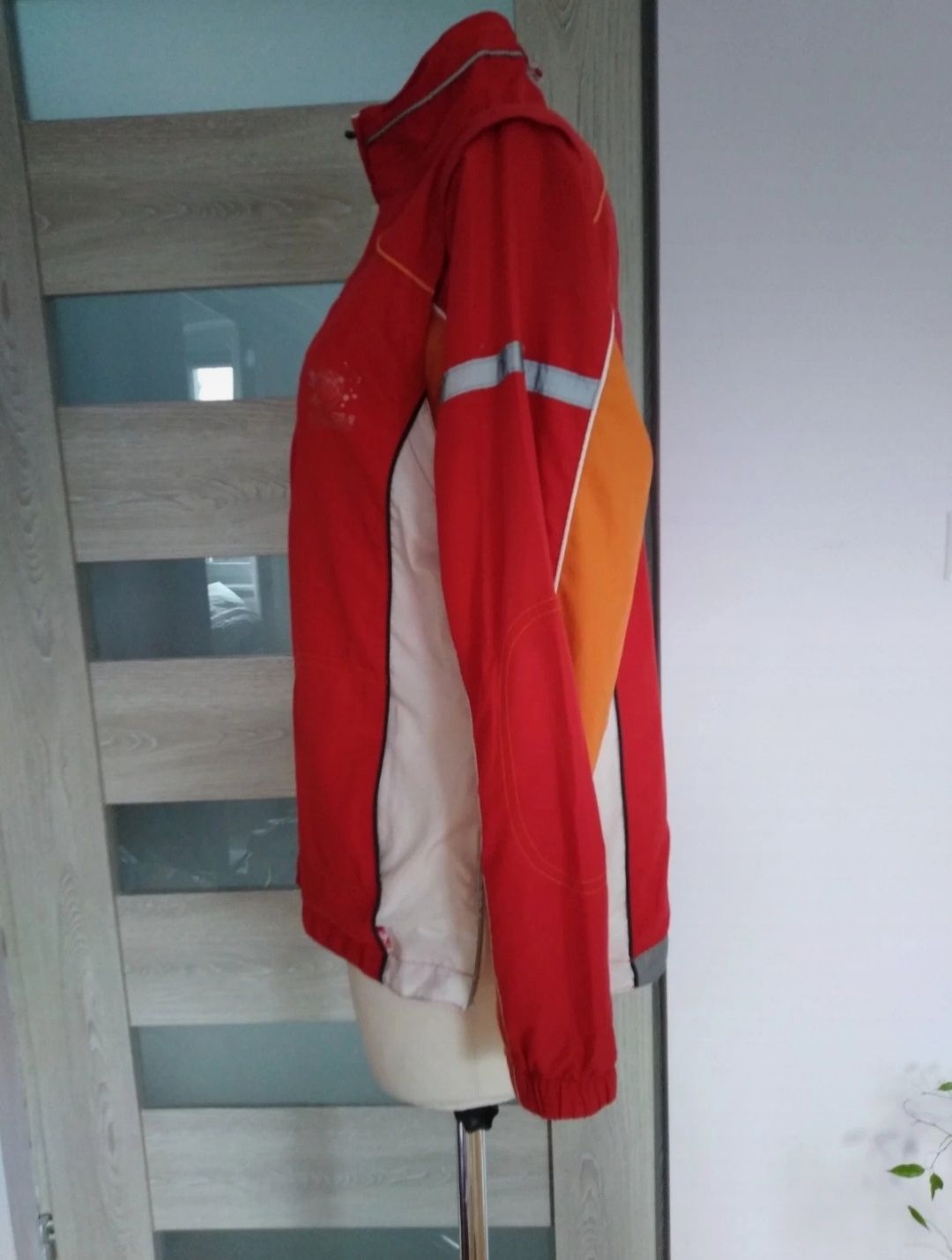 Damska kurtka przeciwwiatrowa TCM r. 36/38