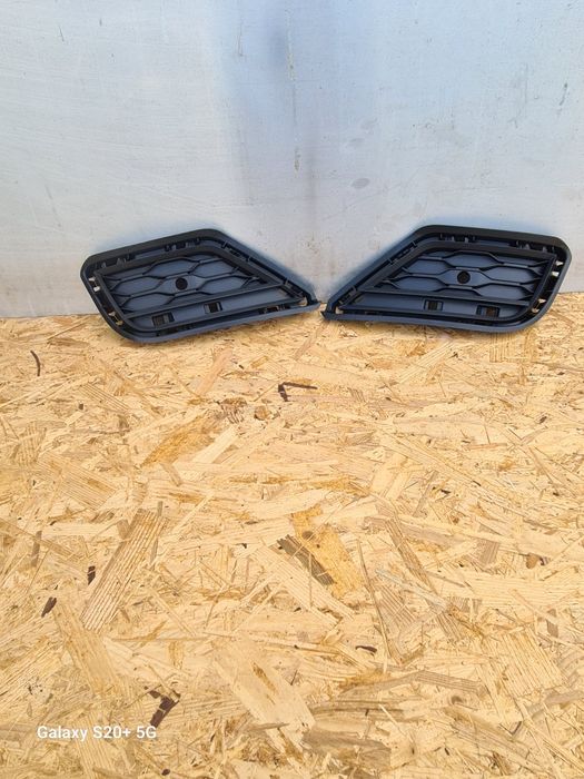 Kratka zderzaka tylna  Lewa Prawa VW T-ROCK  pdg nowe orginał