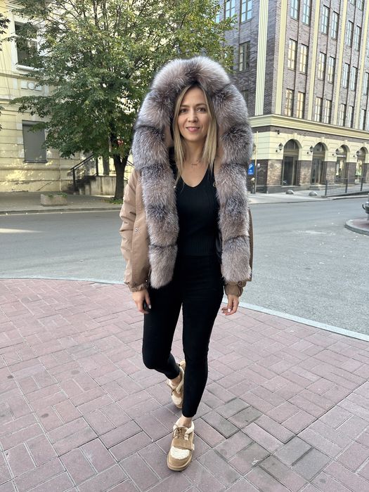 Бомбер зимовий , куртка з хутром чорнобурки , Блюфростом